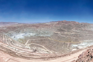  9 	Esconida Kupfermine in Chile  