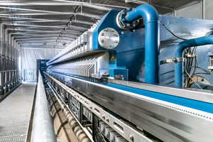  2 	Die Membrankammerfilterpresse von MSE Filterpressen GmbH übernimmt die zentrale Aufgabe der Schlammentwässerung 