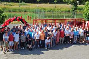  4 	Seit 35 Jahren bietet die TIP TOP Industrievulkanisation Borna GmbH innovative Systeme in den Bereichen Verschleiß- und Korrosionsschutz sowie im Bereich Service und Bau von Förderanlagen an 