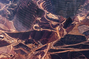  15 	Morenci Kupfermine in Arizona  