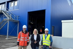  An impressive project: here you can see the circular economy in action, from left: Simon Gühlstorf, Dr Petra Strunk, Andreas Laag 