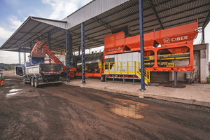  	Thanks to innovative technologies for drying the virgin material, the iNOVA 1500 plant from Ciber works particularly cost-efficiently with low fuel consumption 