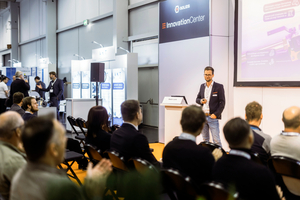  	View of the stage at the SOLIDS InnovationCenter, where specialist presentations are given 