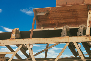  Example of a fabricated curved skirtboard, which are hard to maintain when replacing wear liners and skirting 