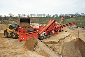  1	Mit Stundenleistungen von durchschnittlich 350 t/h überzeugt die Sandvik QA340 in der 0/2-Füllsand-Produktion bei Kieswerk Lucht With average outputs of 350 t/h, the Sandvik QA340 is convincing in the production of filling sand of 0/2 at the Lucht gravel works 