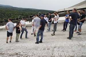  17	Auf dem Berggipfel • On the mountain peak 