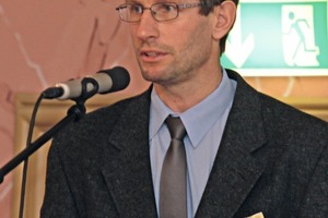  Dr. Uwe Lehmann  