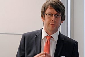  Nils R. Bauerschlag  