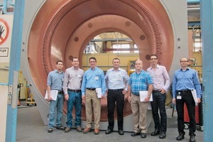  2 The project team from Siemens and ThyssenKrupp in front of the stato 