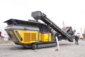  Also on display at the steinexpo 2014: Rubble Master’s tracked mobile impact crusher RM 100GO! 