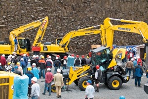  1 Komatsu auf der Steinexpo ● Komatsu at Steinexpo  