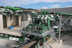  6 View of Velde plant from sand conveyor 