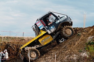  3	Die Trial Trucks in Aktion • The Trial Trucks in action 