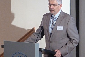  Dr.-Ing. Henning Morgenroth 