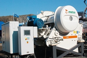  Der neue Backenbrecher C120 von Metso wurde der Öffentlichkeit erstmals auf der Steinexpo in Deutschland präsentiert # Metso C120 jaw crusher novelty was first introduced in public during the Steinexpo exhibition in Germany 