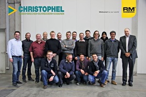  Gruppenfoto während der Schulung im RM HeadquartersGroup photo during the training course at the RM headquarters  