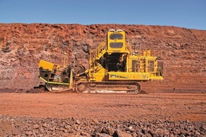  <span class="bildunterschrift_hervorgehoben">9</span>	Flächenfräse T1655 in einer australischen Eisenerzlagerstätte • T1655 Terrain Leveller at an Australian iron ore deposit 