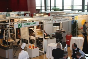  4	Die begleitende Fachausstellung im neuen Internationalen Congress Center, Dresden  