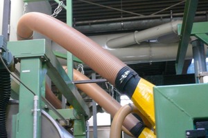  Spiral hose of polyurethane for conveying extremely abrasive insulating materials 