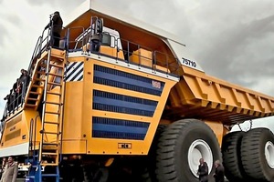  BelAZ-75710 