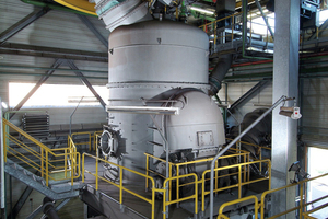  Gleicher Mühlentyp, LM 28.2 D, installiert in Schwarze Pumpe, Deutschland •Similar mill type LM 28.2 D installed in Schwarze Pumpe, Germany 