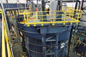  13 The currently largest flotation cell in the USA  