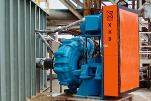  2 Primärpumpe für Sandschlamm in einer Anlage für Zuschlagstoffe # Primary sand slurry pump in an aggregate plant 