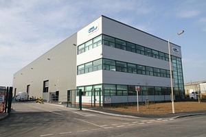  Stammsitz von CMS Cepcor für globale Aktivitäten in Coalville/USAGlobal headquarters of CMS Cepcor in Coalville/USA 