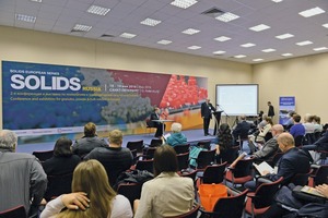  2 A conference covering relevant issues for the Russian bulk handling market has been held parallel to the trade show 