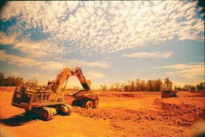  	Huntly bauxite mine in Australia (Alcoa) 