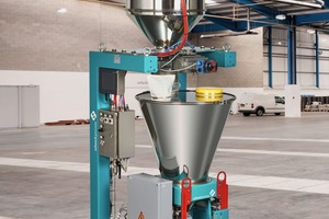  2	MechaTron® Coni-Steel® Vibrationsdosierer mit pneumatischem Fördersystem • MechaTron® Coni-Steel® vibro feeder with pneumatic conveying system  