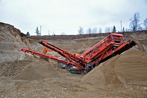  The screening plant QA451 at operation in the quarry of Bogaevsky Karyer LLP 