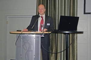  2 Prof. Dr.-Ing. Daniel Goldmann 