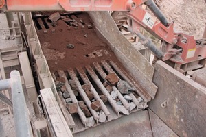  1 View to the material in front of the crusher 