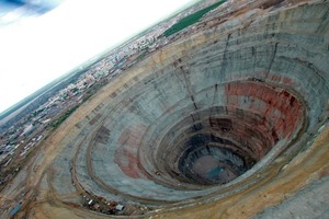  	 Mirny diamond mine (Alrosa) 