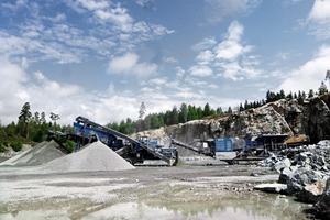  2 Eingespieltes Team: Die MC 120 Z und die MCO 11 S bei der Verarbeitung von Granit in Schweden • Well-rehearsed team: The MC 120 Z and the MCO 11 S processing granite in Sweden 