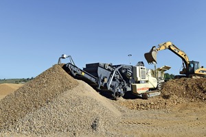  1	Already after a short deployment period of the LT1213S, RBS expects cost savings of about 30 % in crushing and screening 