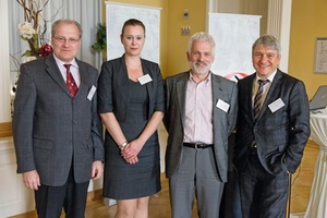  4	Gruppenfoto mit den Referenten. UVMB-Geschäftsführer Bert Vulpius, Rechtsanwältin Sabrina Nowak, Thomas O. Brand, Dipl.-Min. Markus Schumacher (v.l.n.r.) 