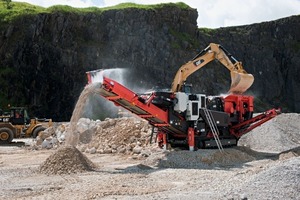  2	Der neue raupenmobile Prallbrecher QI240: Vor- und Nach­brecher in einem • The new tracked impact crusher QI240: ­Primary and Secondary crusher all in one 