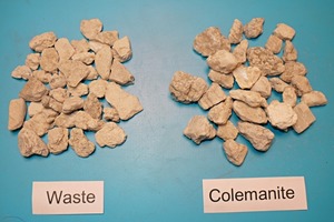  2	Colemanit und Störstoffe (Waste) aus der Lagerstätte Bigadiç/Türkei • Colemanite and waste from the Bigadiç deposits/Turkey 