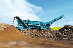  Powerscreen® Warrior 2400 