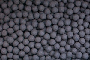  	Almost monodispersed iron ore concentrate pellets 