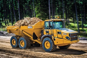  1 Mit 240 kW Leistung, 28,0 t Nutzlast und grundlegend neuer Fahrwerksauslegung positioniert sich der neue Bell B30E eindrucksvoll im populären Segment der 6x6-Dreißigtonner • The new B30E from Bell with 240 kW and a payload of 28.0 t as well as a new basic structure design positions itself impressively in the popular segment of the 6x6 30-t vehicles 