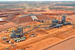  15 Christmas Creek 2 Eisenerztrockenaufbereitung • Christmas Creek 2 dry iron ore beneficiation  