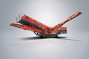  2	Neue mobile Doppeldecksiebanlage QA441 von Sandvik Construction • New mobile double screen system QA441 from Sandvik Construction 