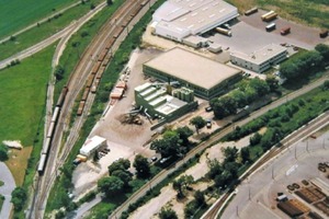  4	Luftaufnahme der Bodenaufbereitungsanlage von ABW in Wien/Österreich • Aerial photo of the ABW soil processing plant in ­Vienna/Austria 