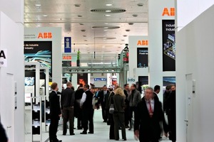  2 Bereits 2011 präsentierte ABB auf der Hannover Messe innovative Produkte und Lösungen für mehr Energieeffizienz und Klimaschutz # In 2011 ABB already presented innovative products and solutions in for increasing energy efficiency and climate protection at Hannover Messe 