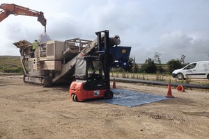  2 Mobile crushing of bulk samples, Wardell Armstrong LLP test facility/UK 