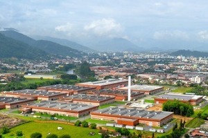  1	Stammsitz des Unternehmens WEG in Brasilien • Headquarters of WEG in Brazil 