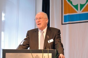  Michael Schulz, the President of BKS, welcomes the participants 